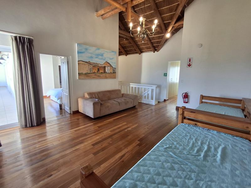 6 Bedroom Property for Sale in Duyker Eiland Western Cape